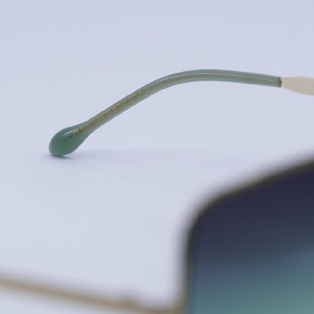 Isabel Marant IM 0102/S 0PEF IB Sunglasses - Gold Frame, Green Lenses - Picture 9 of 11